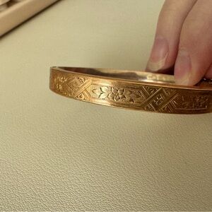 Vintage Gold Bangle Bracelet